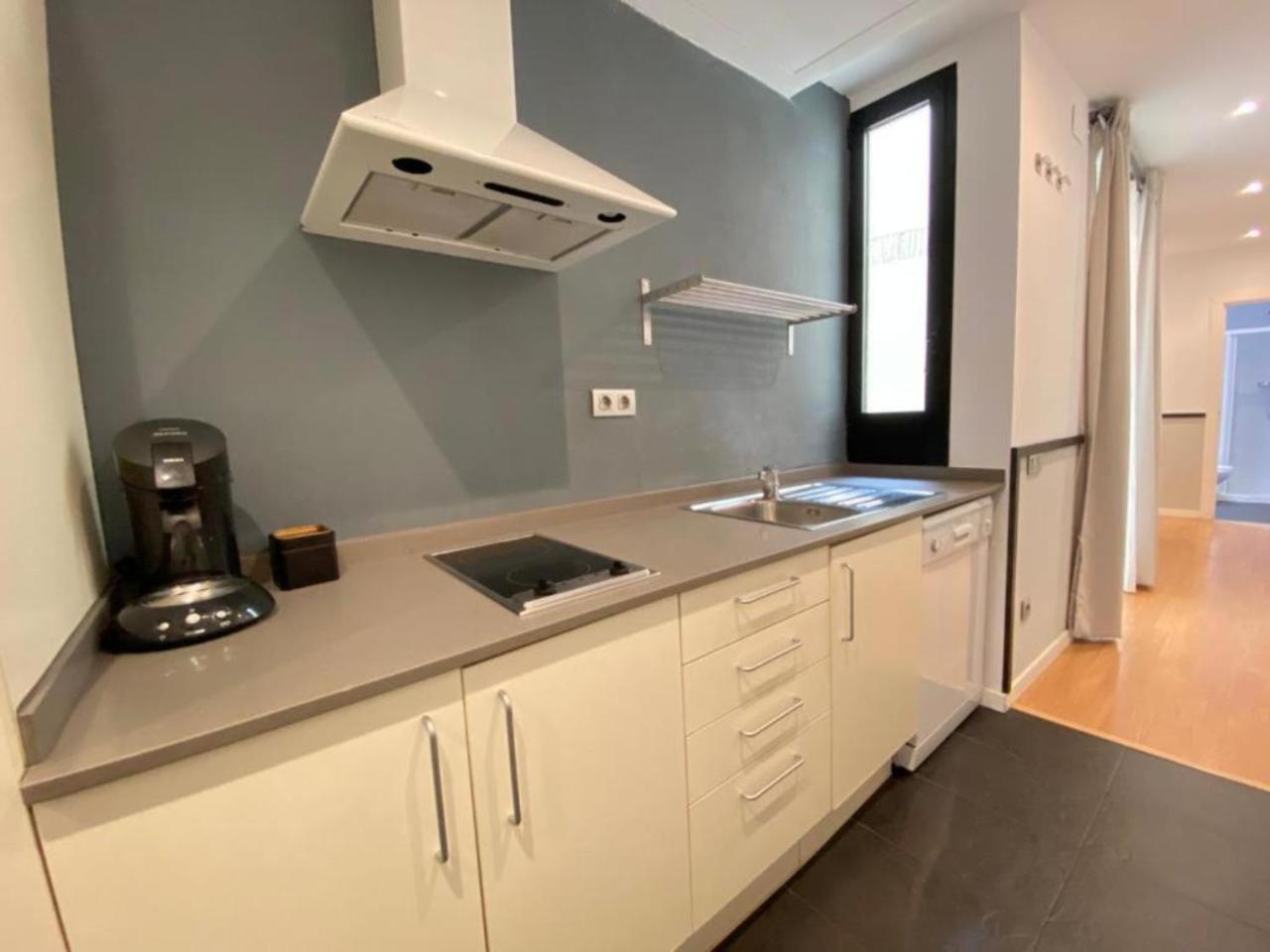 Liceu Apartments By Gaiarooms Barcelona Eksteriør bilde